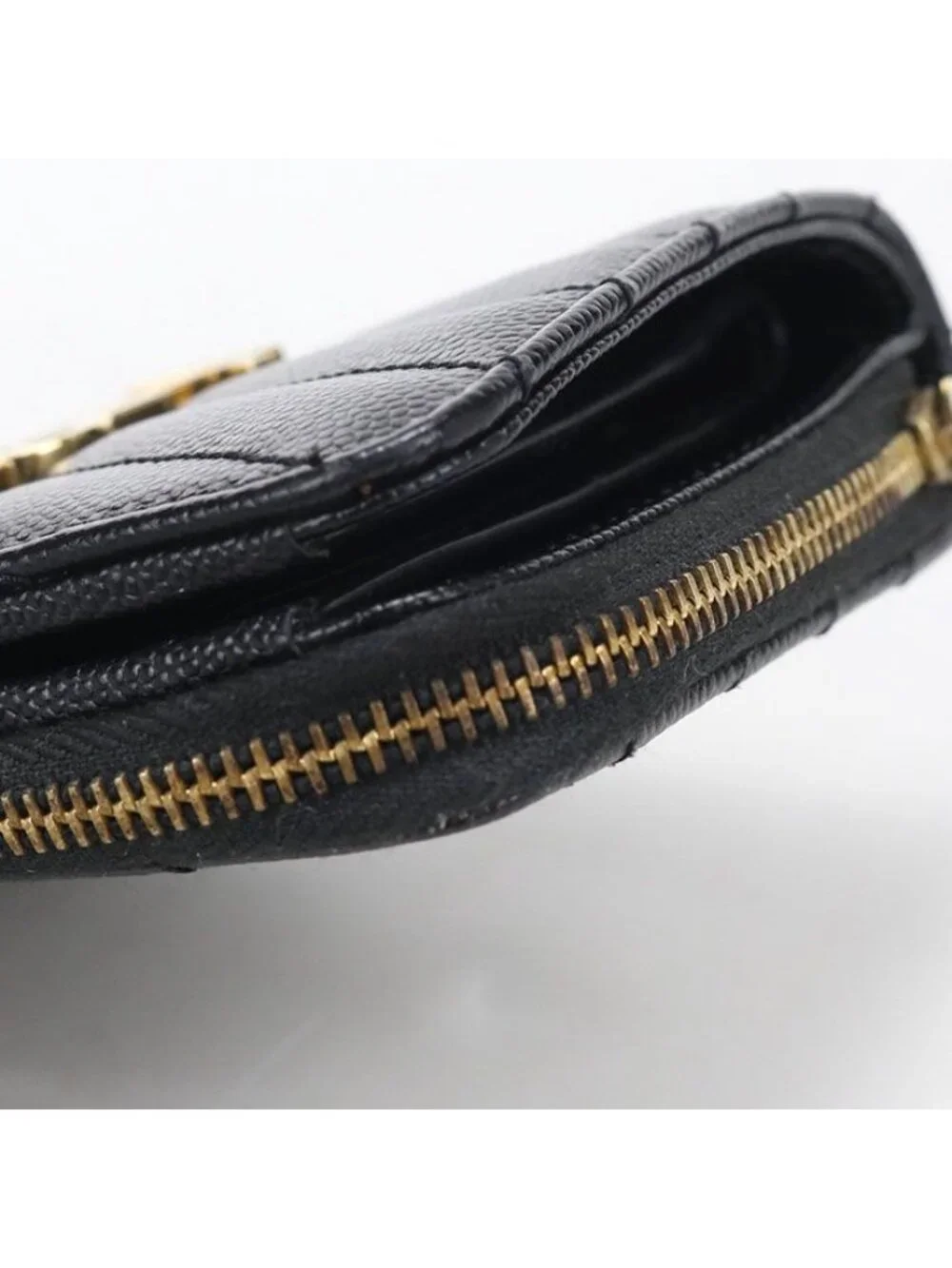 Saint Laurent Bifold Wallet Cassandra Leather - Picture 10 of 10